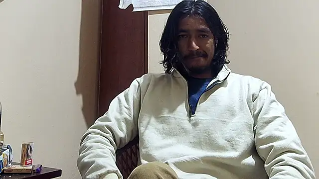 Gre3k_god লাইভ XXX চ্যাট