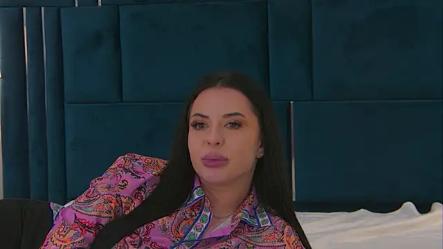 Chat +18 de EdithOliviere ao vivo