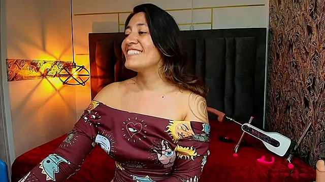 Онлайн чат XXX VioletaScott_