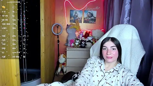 Онлайн чат XXX Fiery_Brunette_