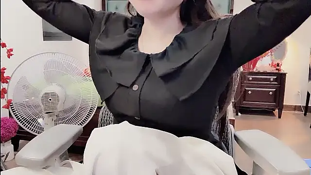 Caryln-Bun 现场XXX聊天