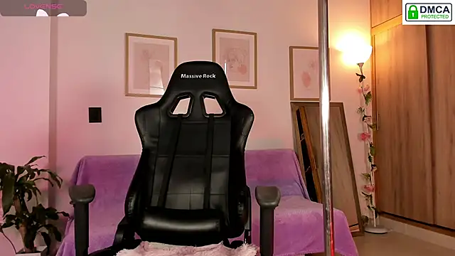 Lilabril Adlı Modelin Canlı XXX Sohbeti