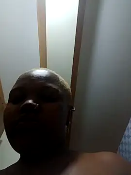 queennapal's Live XXX Chat