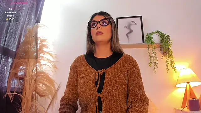 دردشة Abigail_29 الجنسية المباشرة