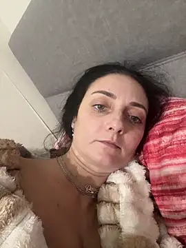 Miroslava1247's Live XXX Chat