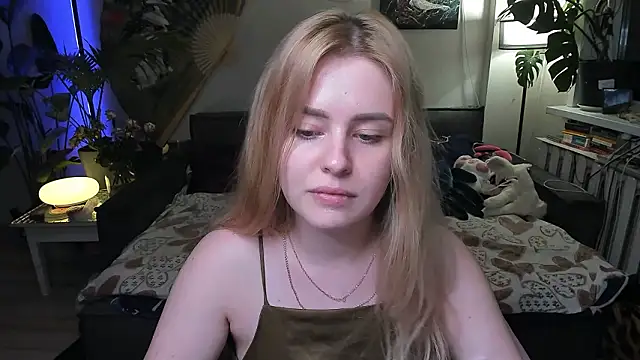 Alexa_Pirs 即時 XXX 聊天