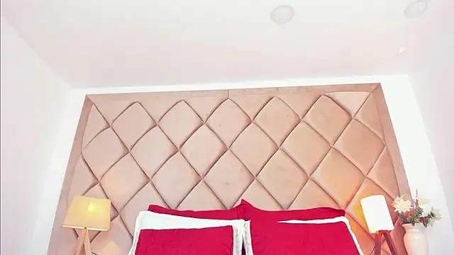 Chat XXX en directo de AngelinaDuvall