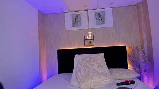 jessica_hotxxx 即時 XXX 聊天