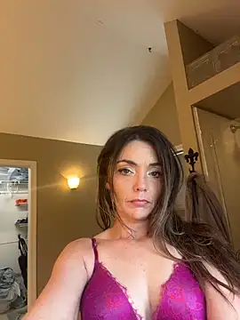 miatate's Live XXX Chat