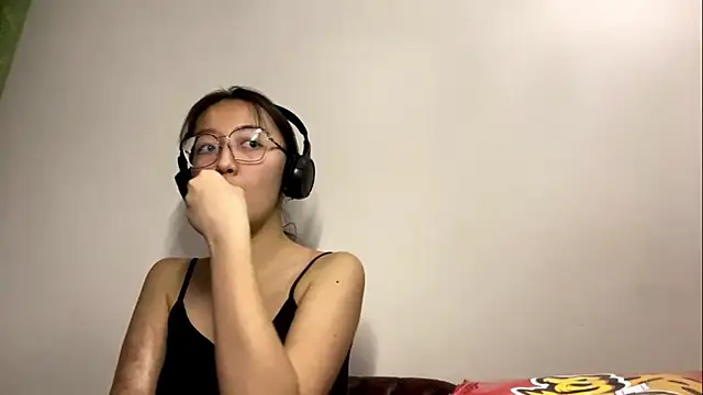 LinaClous Live XXX-chat