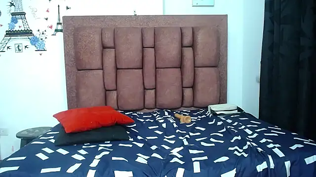 varascott's Live XXX Chat