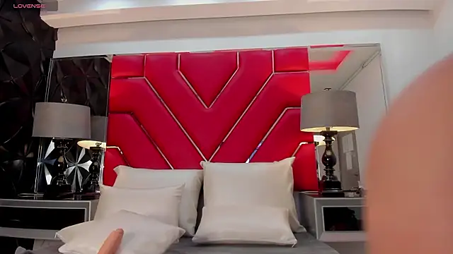 JulietaWalesのライブXXXチャット