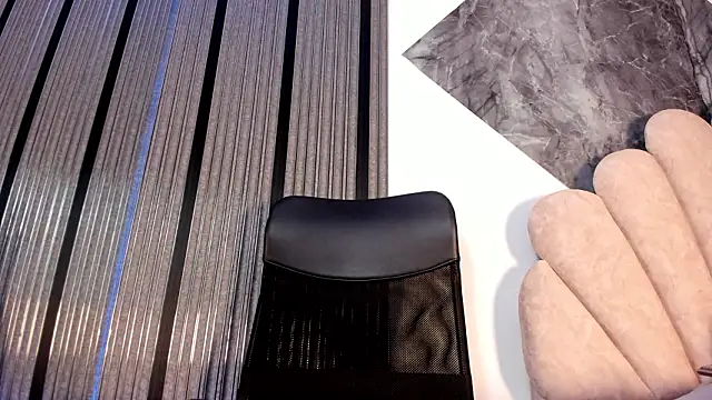 Chat XXX Live Naughty__Mom