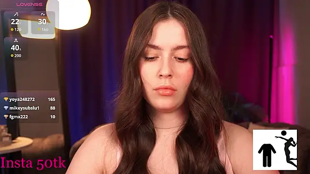 EmiliyaRoude élő XXX-chatje