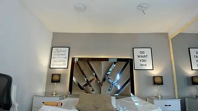 Chat XXX Live cellestehot