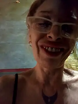 FrozenWaffle 现场XXX聊天