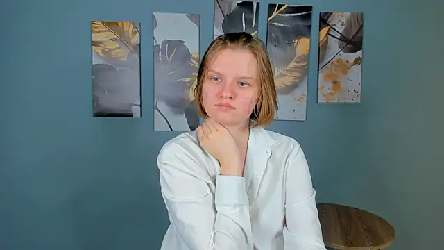 دردشة LilianSwall الجنسية المباشرة