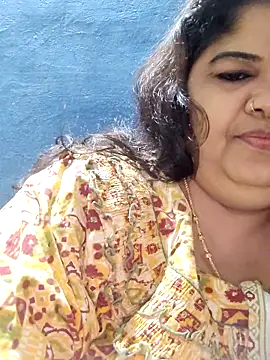 tamilthanushri Live XXX-Chat