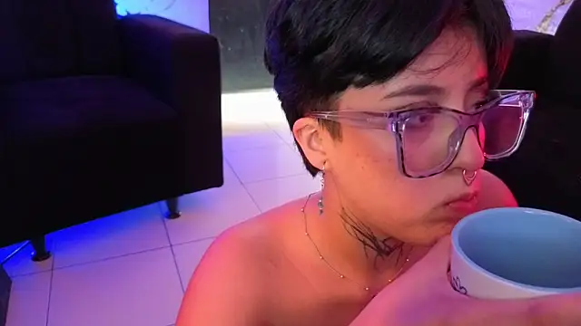 Rebeka-baker's Live XXX Chat