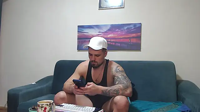 Tiberius_hunk Chat XXX live