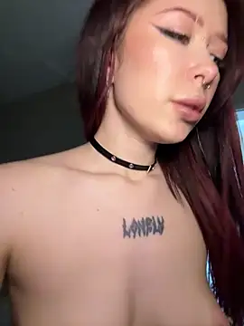 XXX chat uživo modela MaryMe__