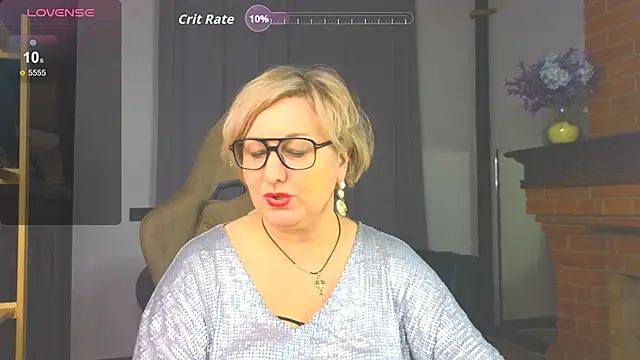 Онлайн чат XXX Marta_Wils