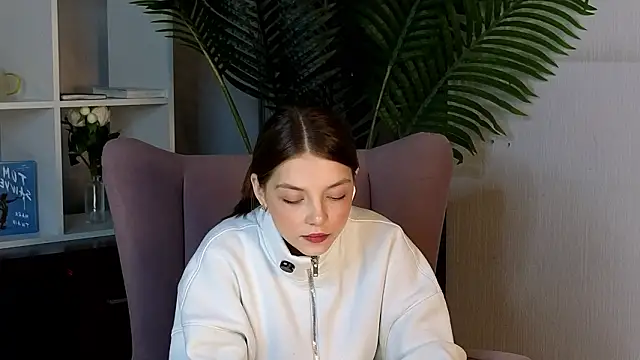 Chatroom XXX en direct de ChantayOline