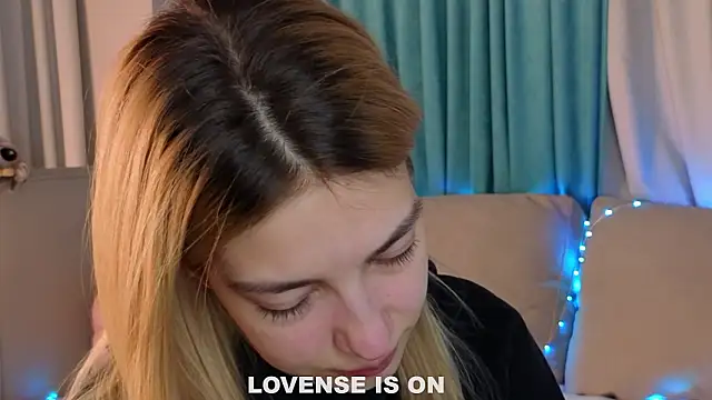 AngelicRice Chat XXX in diretta