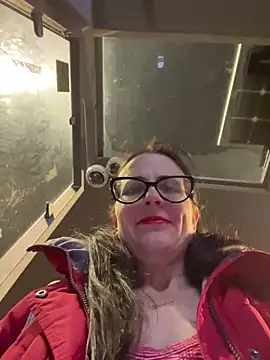 NataKitten: онлайн-секс-чат