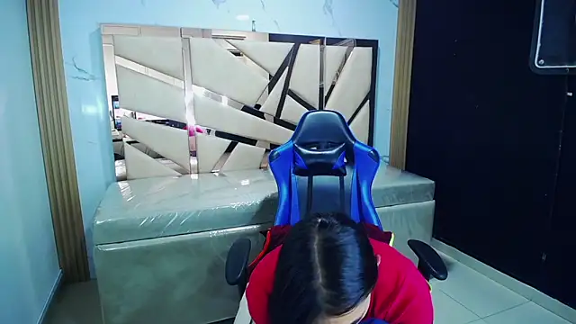 Maily_a_ élő XXX-chatje