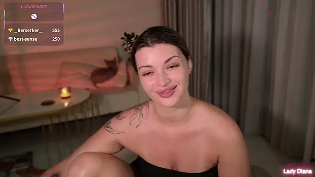 LadyDiLancaster 라이브 XXX 채팅