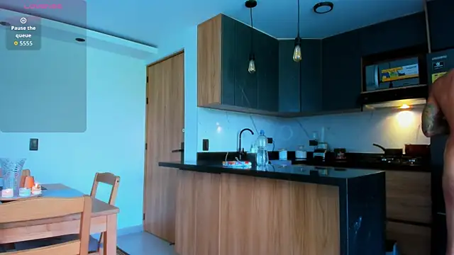 fitnolan's Live XXX Chat