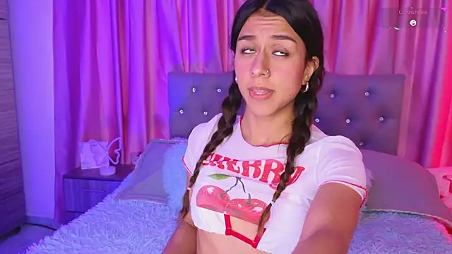 Chat XXX en directo de Emiily_Scott1