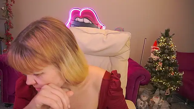 BellaLaPetit 现场XXX聊天