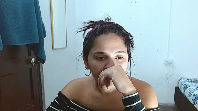 Chat XXX Live Thalian