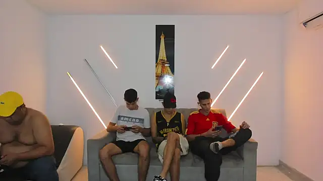 brutal_sex_room2k's Live XXX Chat