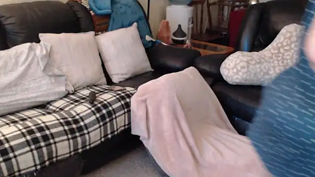 Juicy_Julie469's Webcam Show