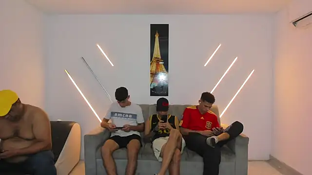 แชท XXX สดของ brutal_sex_room2k