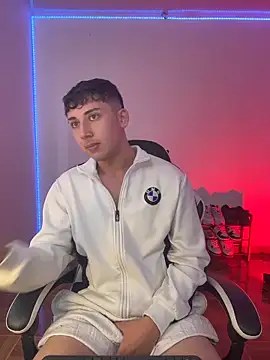 oliver_kyy Webcam-Show