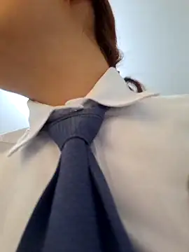 Emily-7_ élő XXX-chatje