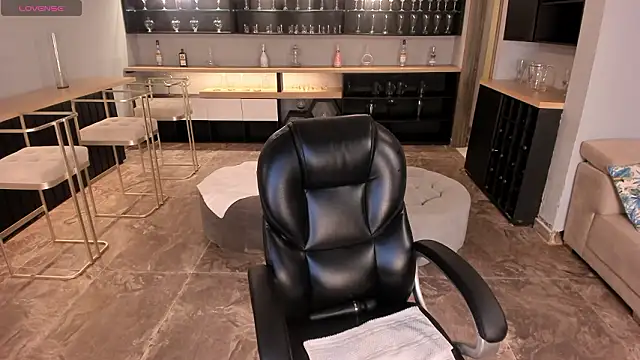 Czat XXX na żywo – KylaMorrison