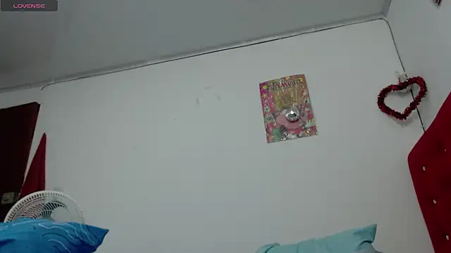 INDIAN_HORNY1 Chat XXX live