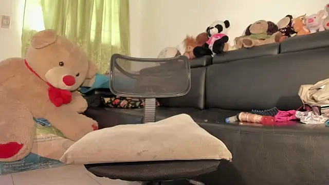 Chatroom XXX en direct de jennifer_ts