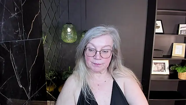 NataliMellow Chat XXX live