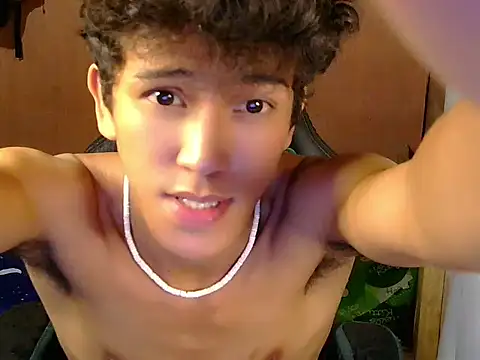 hugekenbigcock Live XXX Chat