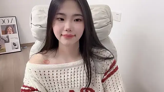 suki-1 Live XXX Chat