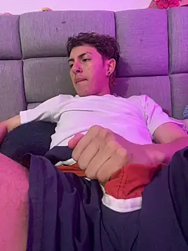 Chat XXX ao vivo de NaytonFreeman