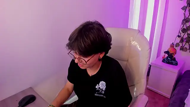 Nathaly_ds' Live XXX Chat