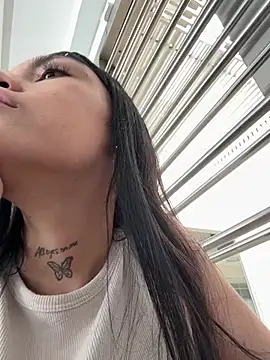 Czat XXX na żywo – Bonny_Eva