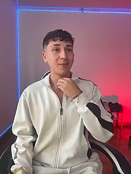 oliver_kyy Live XXX-chat